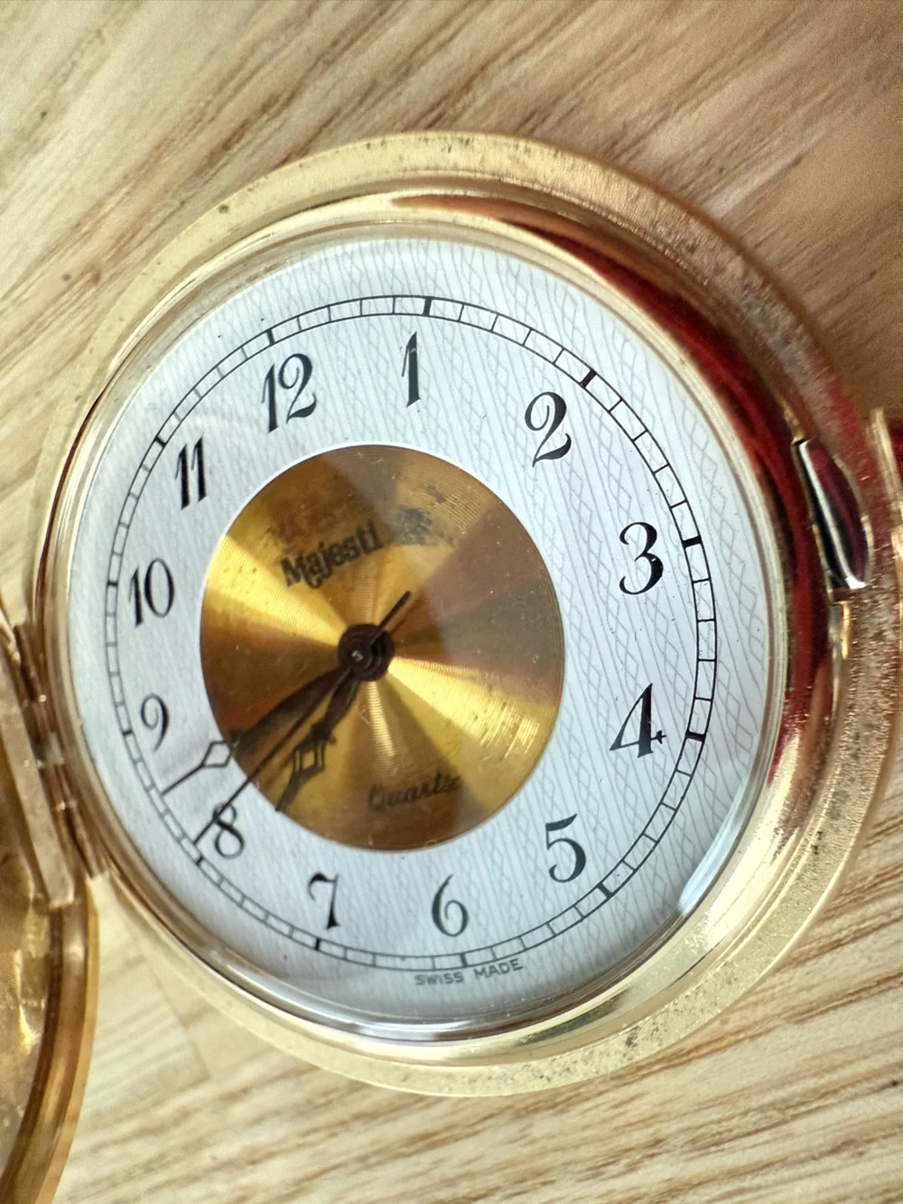 Majesti gold tone black pocket watch NEW BATTERY
